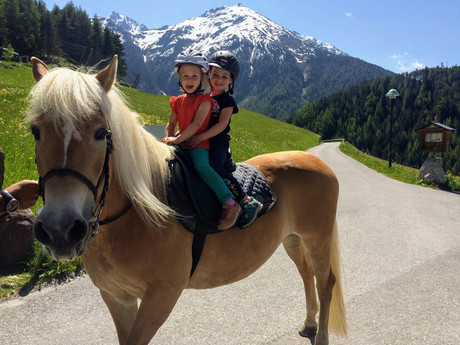Reiterferien in Tirol - Ötztal - Der Veitenhof